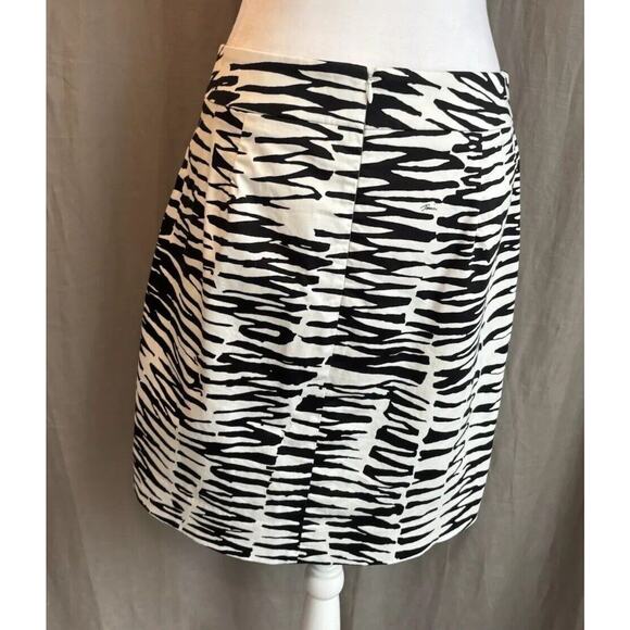 Banana Republic x Trina Turk Summer 2012 Zebra Print Pencil Skirt Lined ~ Size 8 - Picture 16 of 16
